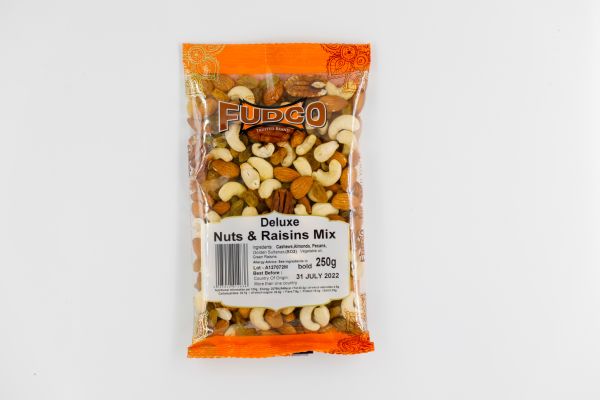 Shop Fudco Deluxe Nuts Raisins Mix 250g at Grocerywala